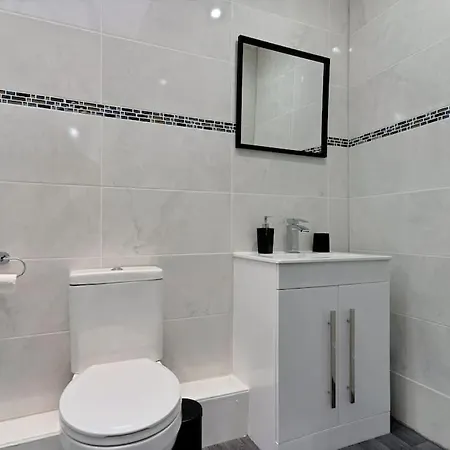 Luxurious Birmingham City Apt Cosy Retreat 1 Exterior photo